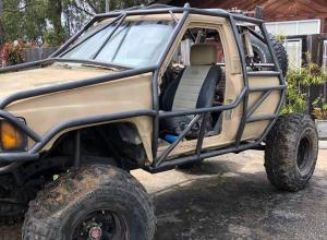 1984 Toyota 4Runner, Detroits, coilovers, dual cases For Sale