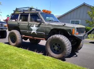 1989 Jeep Cherokee XJ, 40" MTRs, Disc D60s, Caged, Armored For Sale