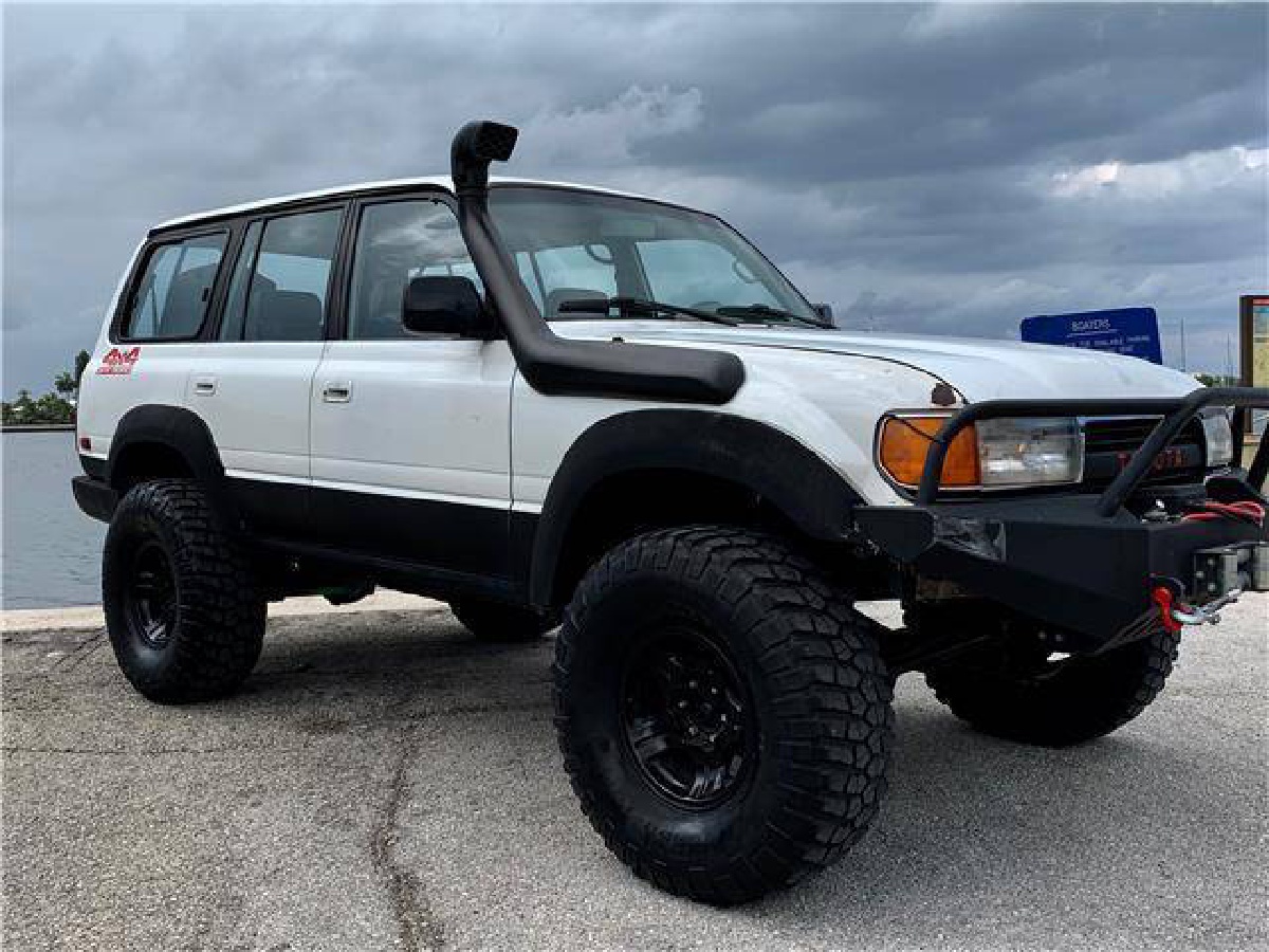 1992 Toyota Land Cruiser FJ80 - BuiltRigs