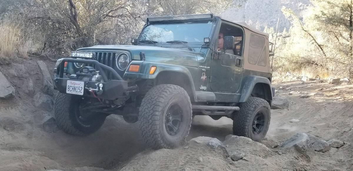 2001 Jeep TJ Wrangler Sahara, manual, OME lift on 33s - BuiltRigs